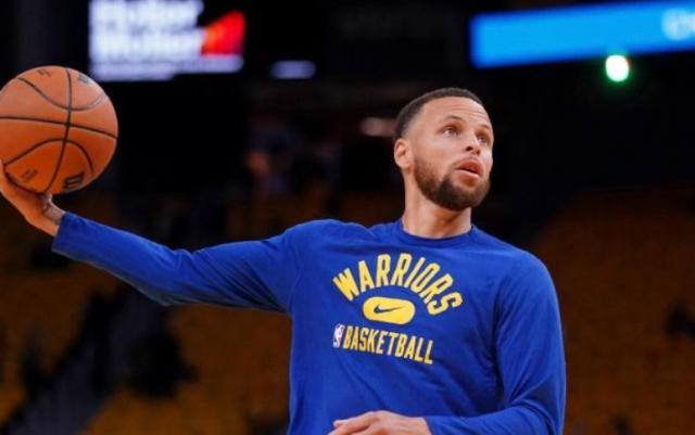 开云官方-库明加对出场时间不满?争胜or练兵 勇士陷入两难